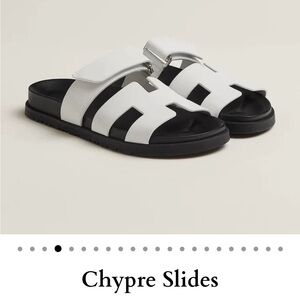 NEW Shuflie Chypre white slides